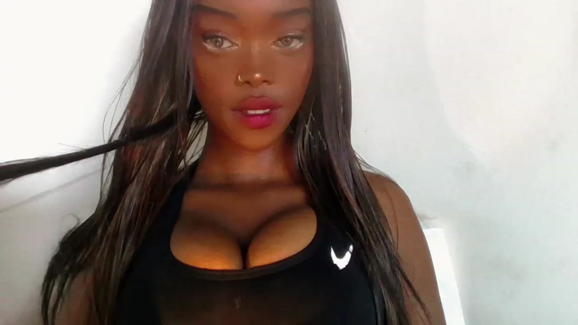 Gallery image thumbnail from Goddesssoraya's myfreecams stream on, 04/16/2023, 13:34 image 5 of 20