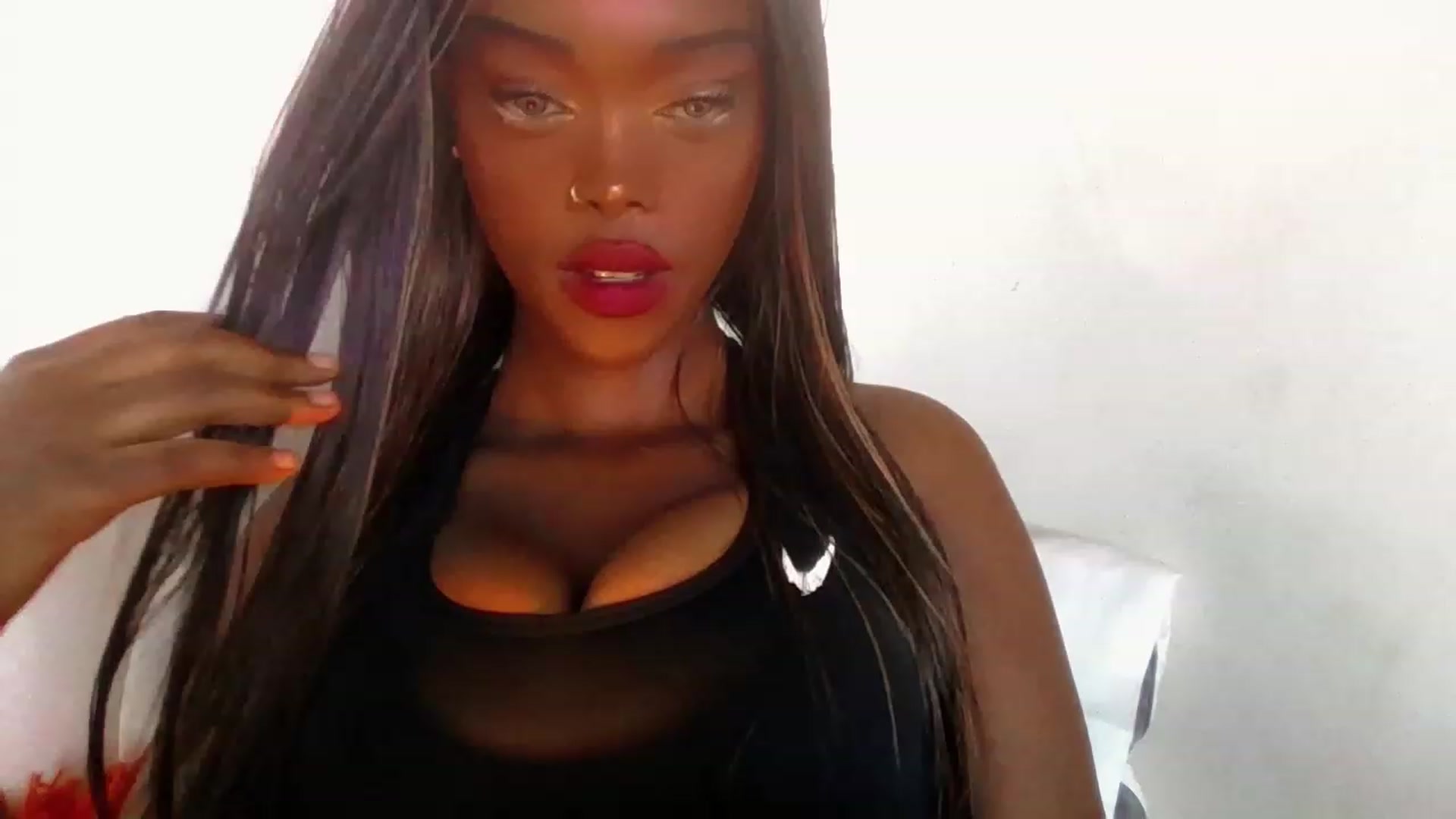 Gallery image thumbnail from Goddesssoraya's myfreecams stream on, 04/16/2023, 15:37 image 20 of 20