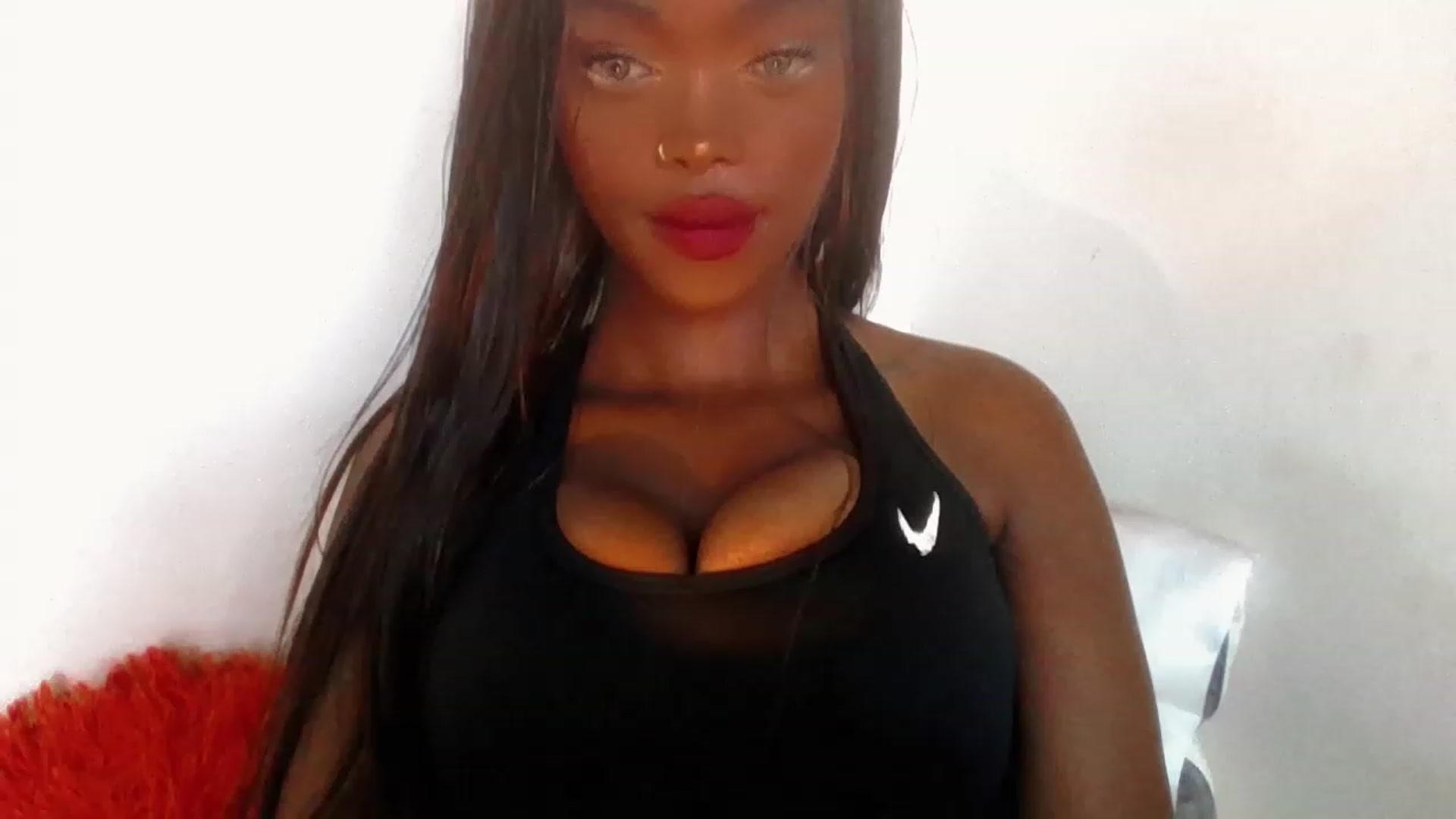 Gallery image thumbnail from Goddesssoraya's myfreecams stream on, 04/16/2023, 15:37 image 1 of 20