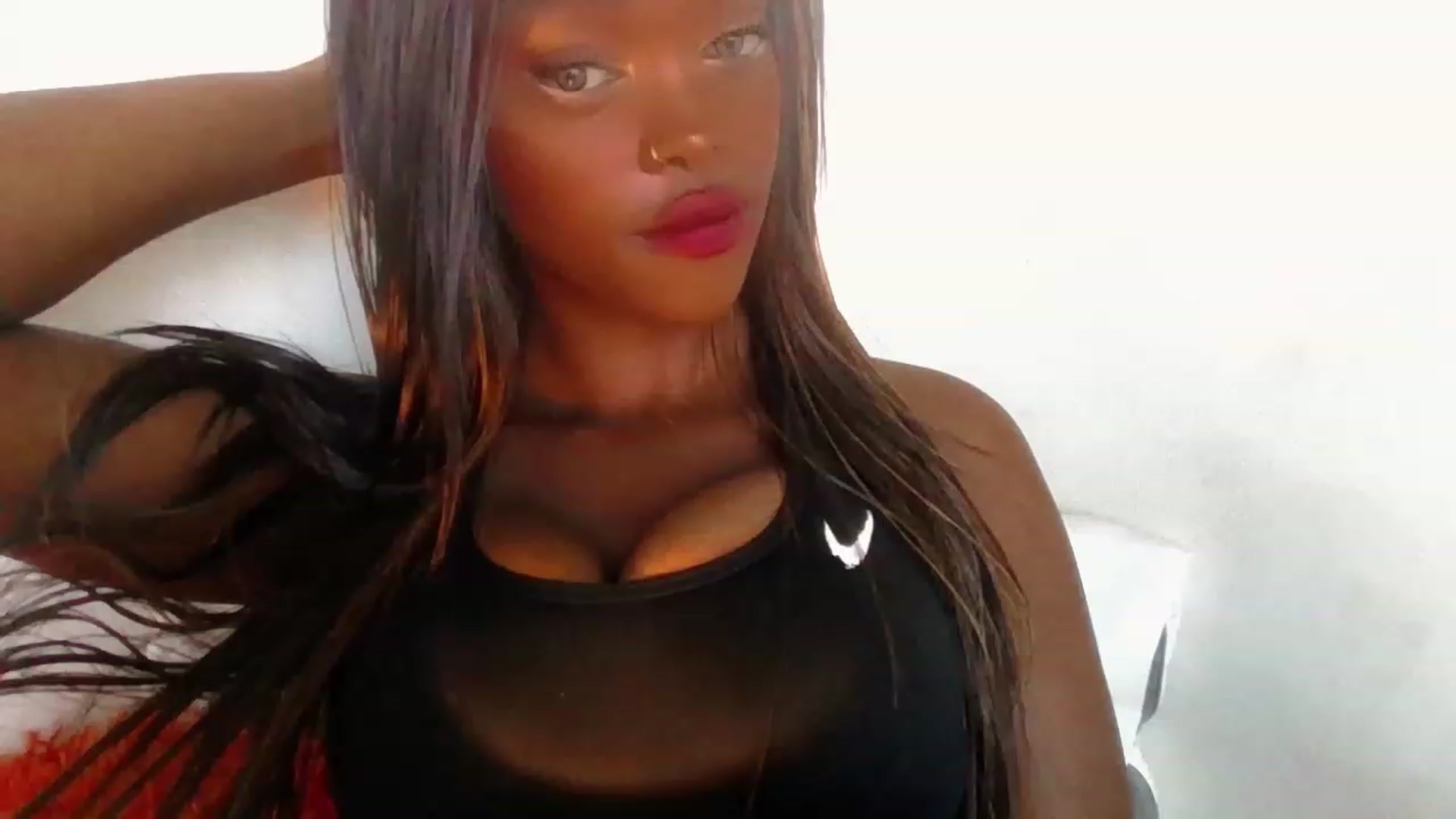 Gallery image thumbnail from Goddesssoraya's myfreecams stream on, 04/16/2023, 15:37 image 16 of 20