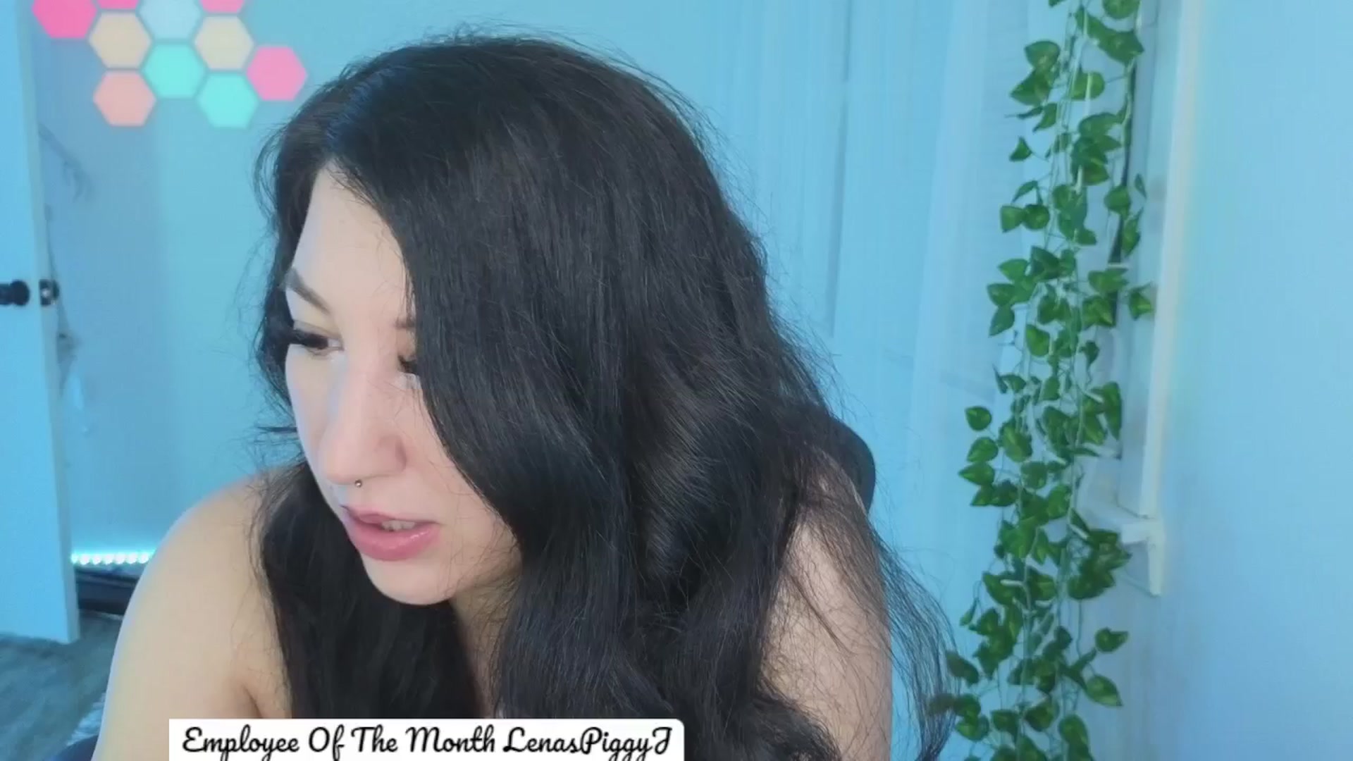 Gallery image thumbnail from GoddessxLena's myfreecams stream on, 05/08/2024, 06:11 image 10 of 20