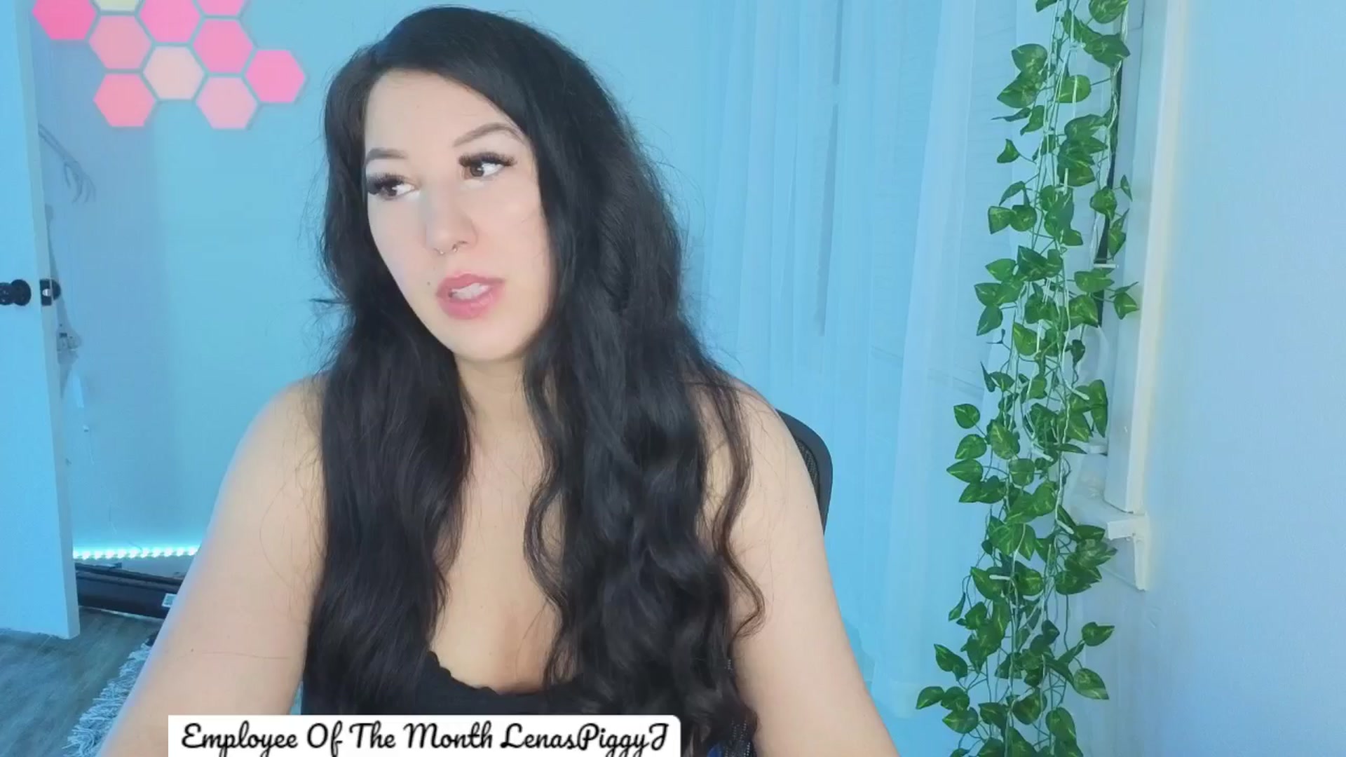 Gallery image thumbnail from GoddessxLena's myfreecams stream on, 05/08/2024, 06:11 image 20 of 20
