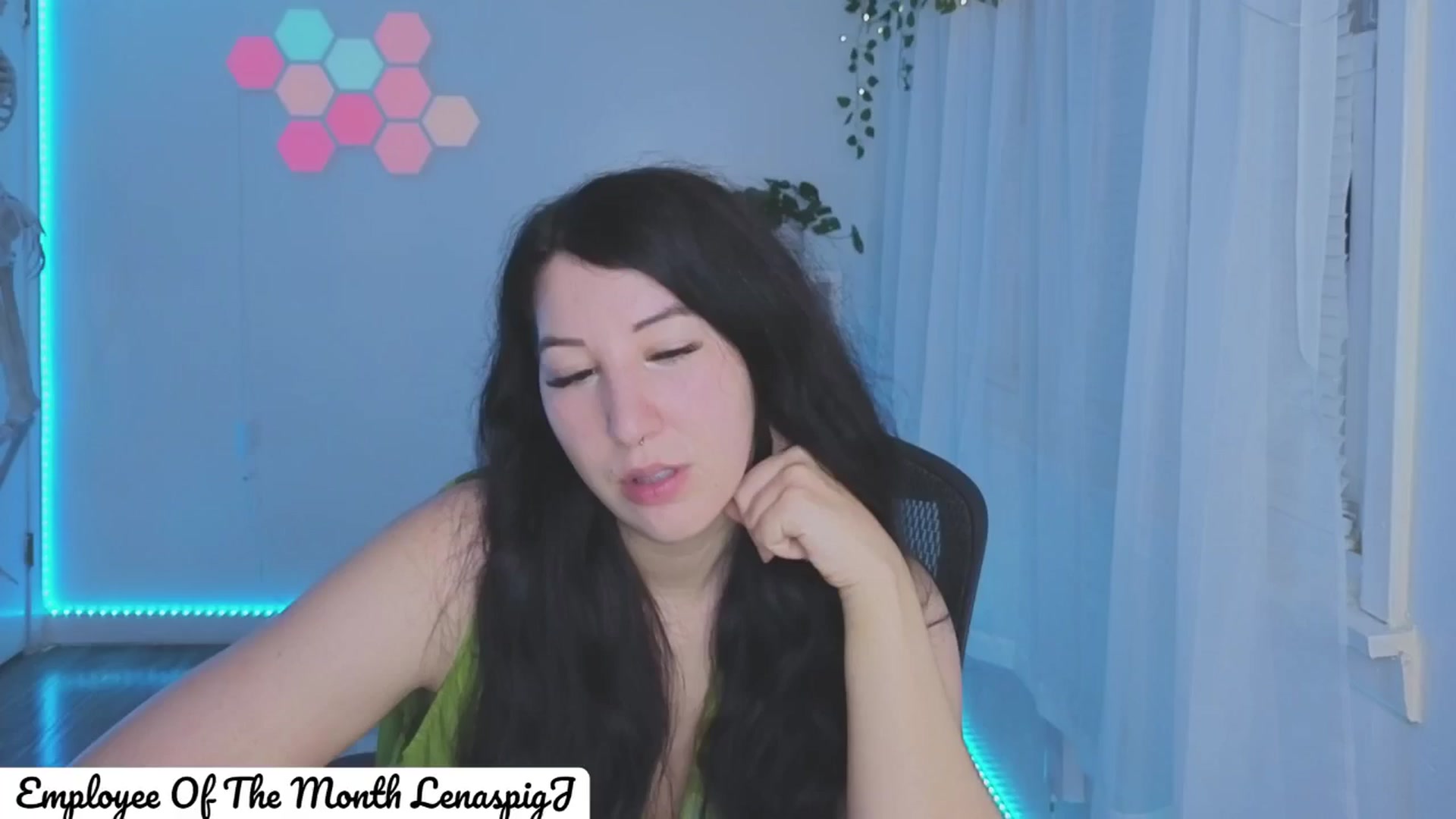Gallery image thumbnail from GoddessxLena's myfreecams stream on, 06/05/2024, 09:15 image 5 of 20