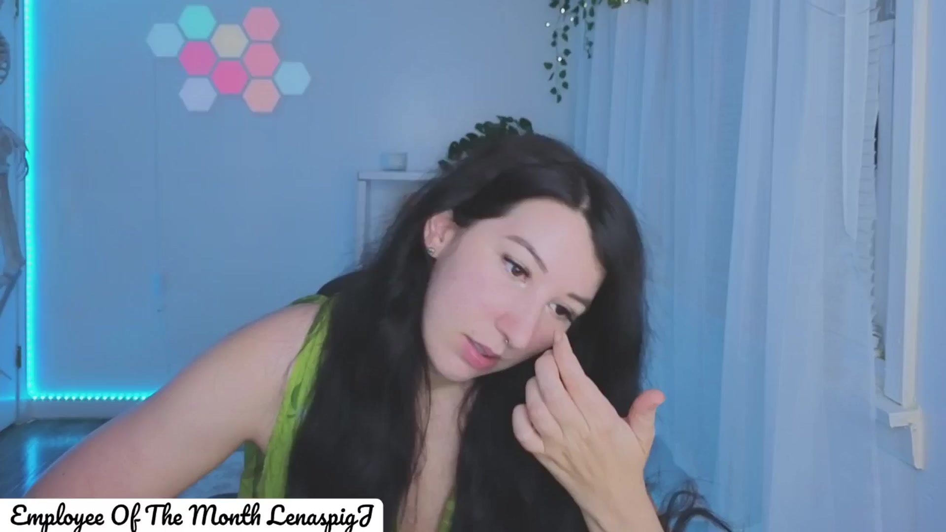 Gallery image thumbnail from GoddessxLena's myfreecams stream on, 06/05/2024, 09:15 image 8 of 20