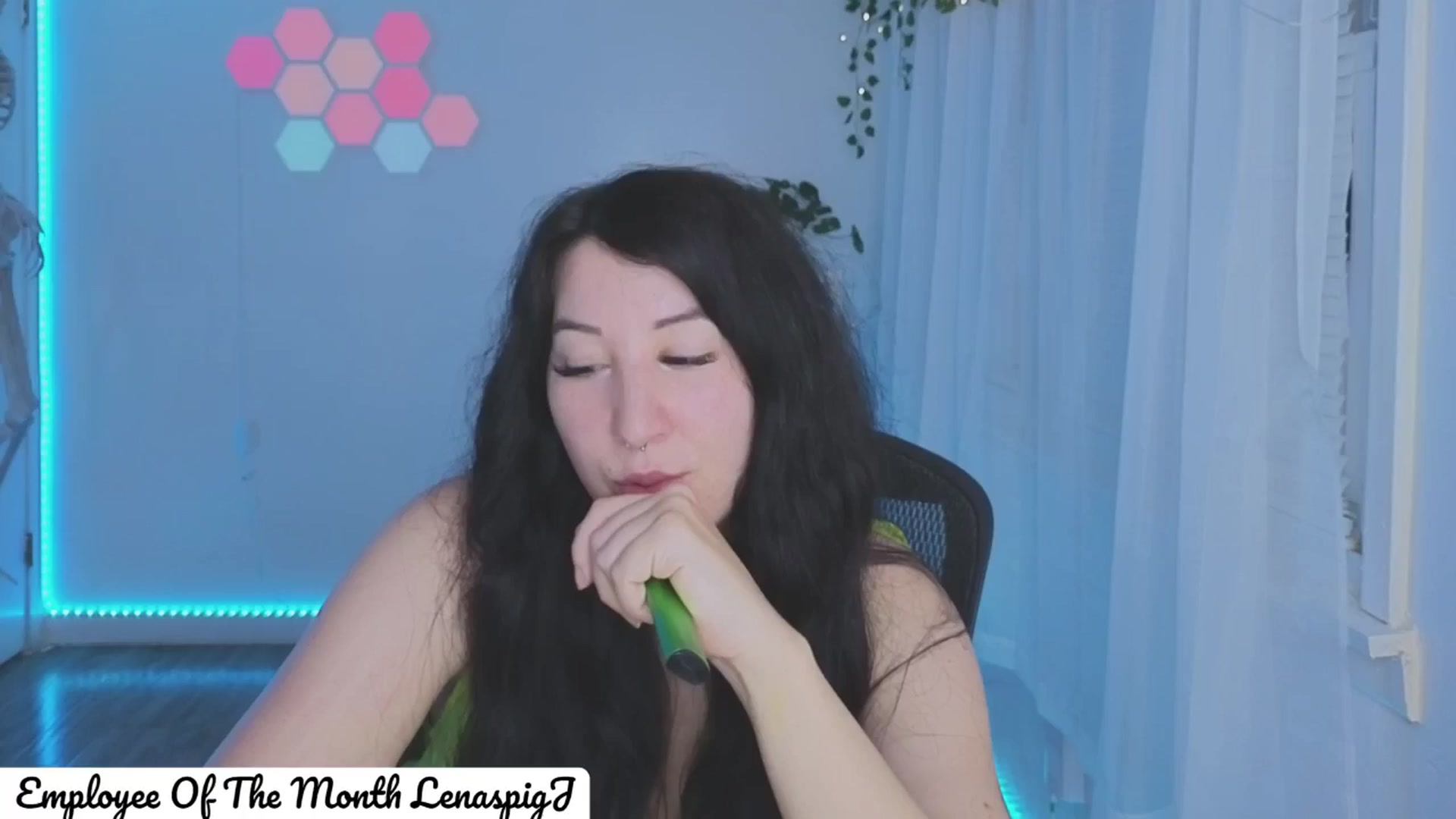 Gallery image thumbnail from GoddessxLena's myfreecams stream on, 06/05/2024, 09:15 image 4 of 20