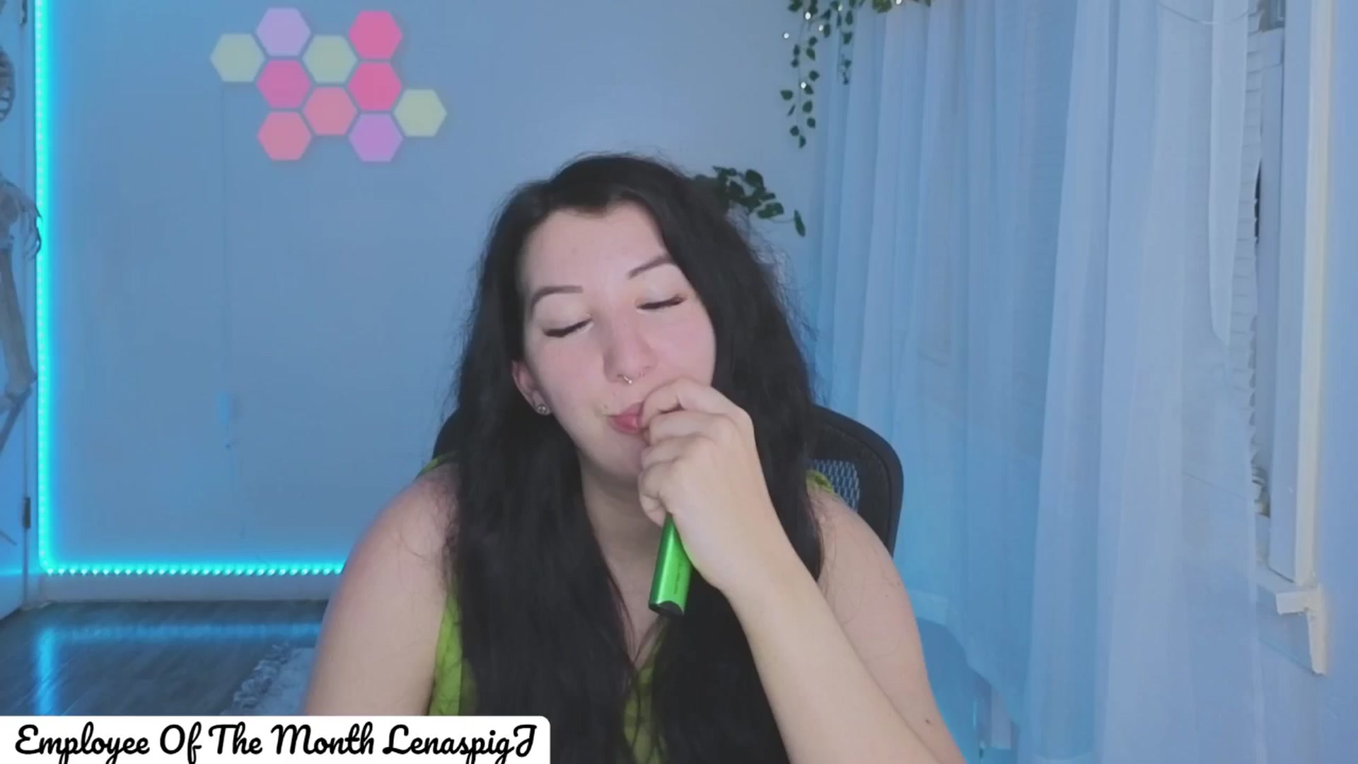 Gallery image thumbnail from GoddessxLena's myfreecams stream on, 06/05/2024, 09:15 image 20 of 20