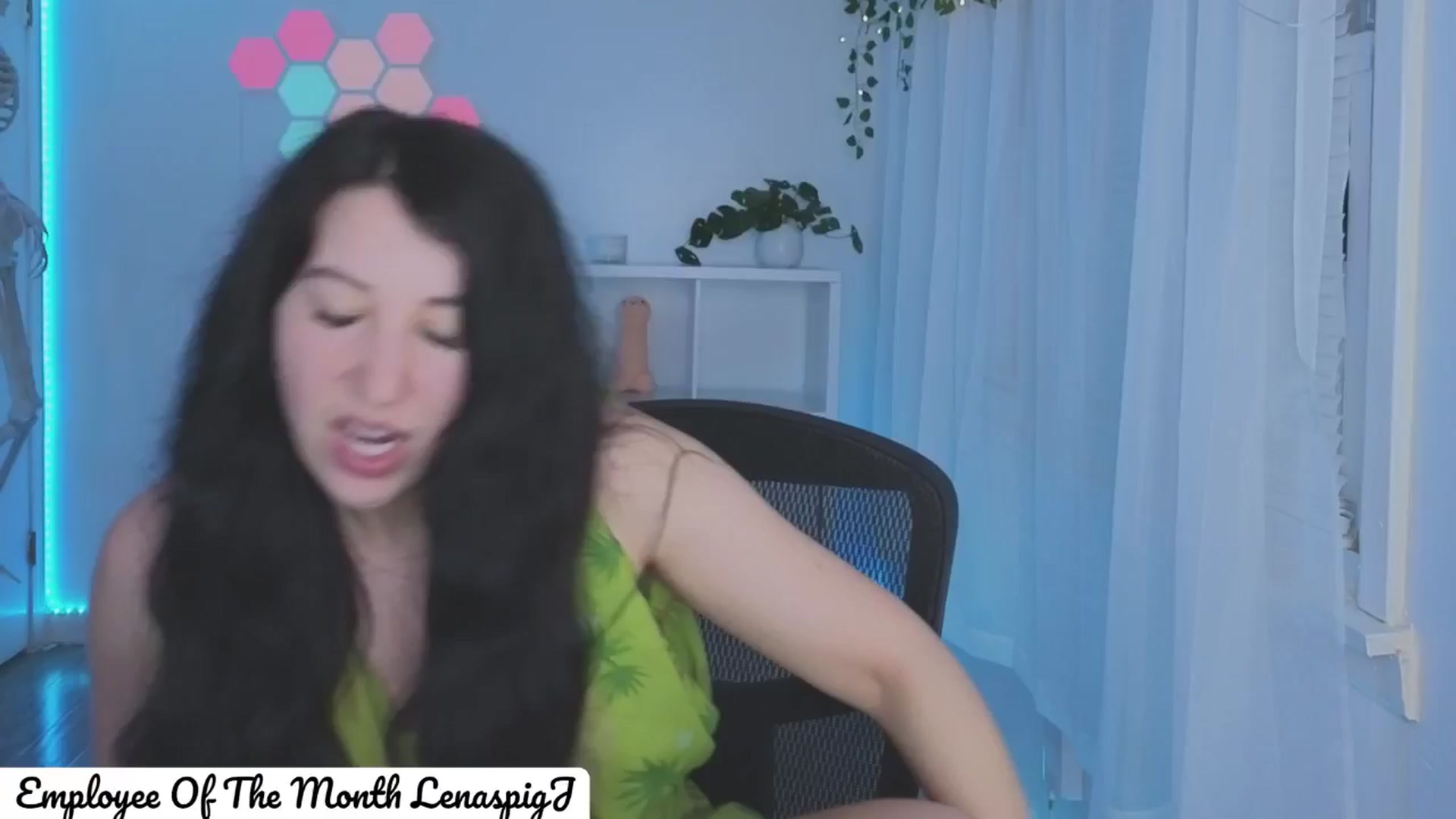 Gallery image thumbnail from GoddessxLena's myfreecams stream on, 06/05/2024, 09:15 image 9 of 20