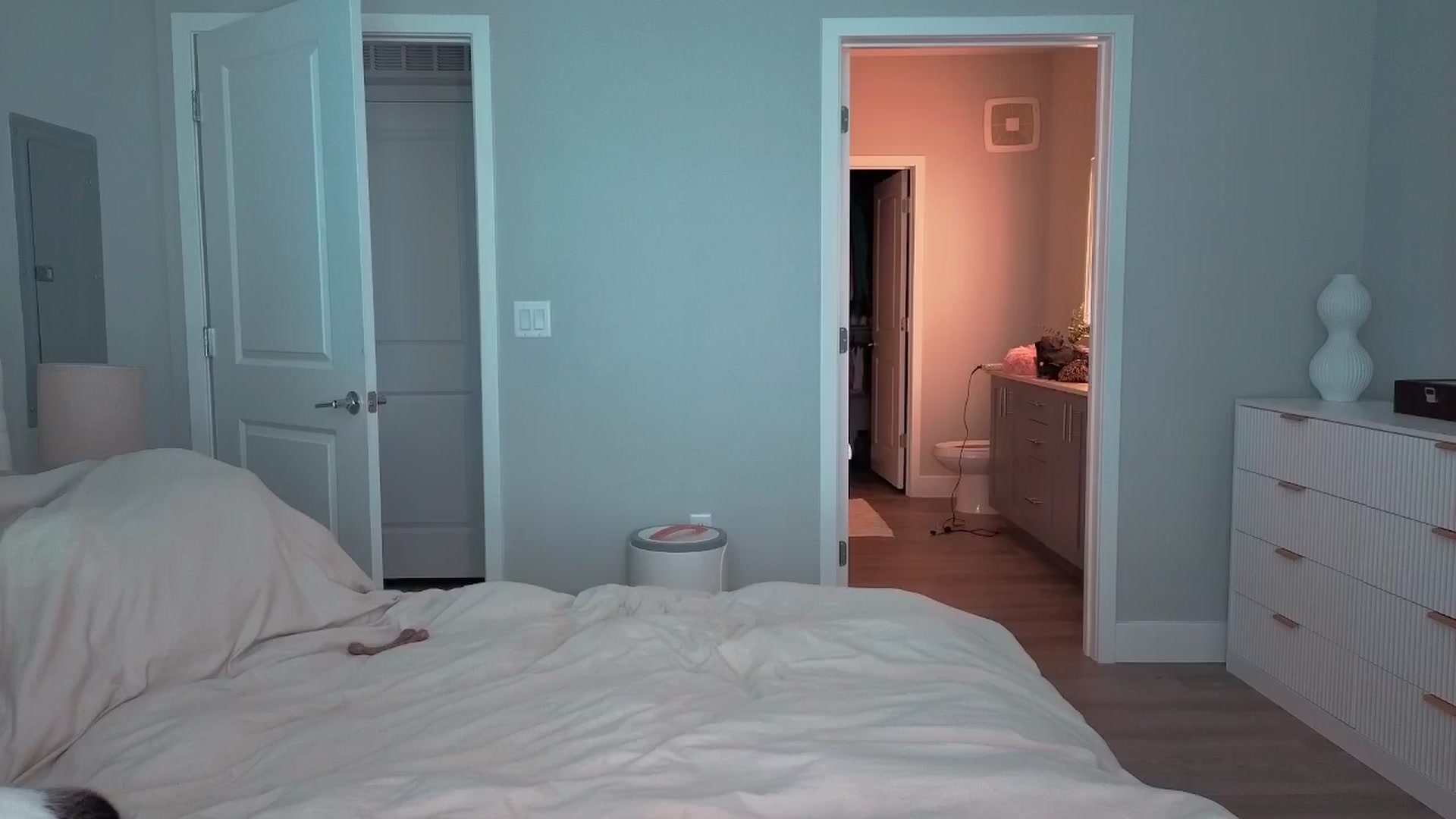 Gallery image thumbnail from GodessTatiRae's myfreecams stream on, 03/30/2026, 22:58 image 10 of 20