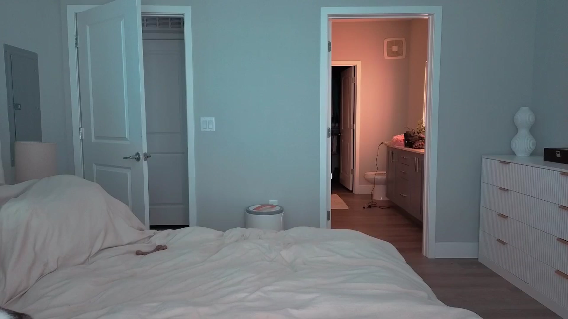 Gallery image thumbnail from GodessTatiRae's myfreecams stream on, 03/30/2026, 22:58 image 8 of 20