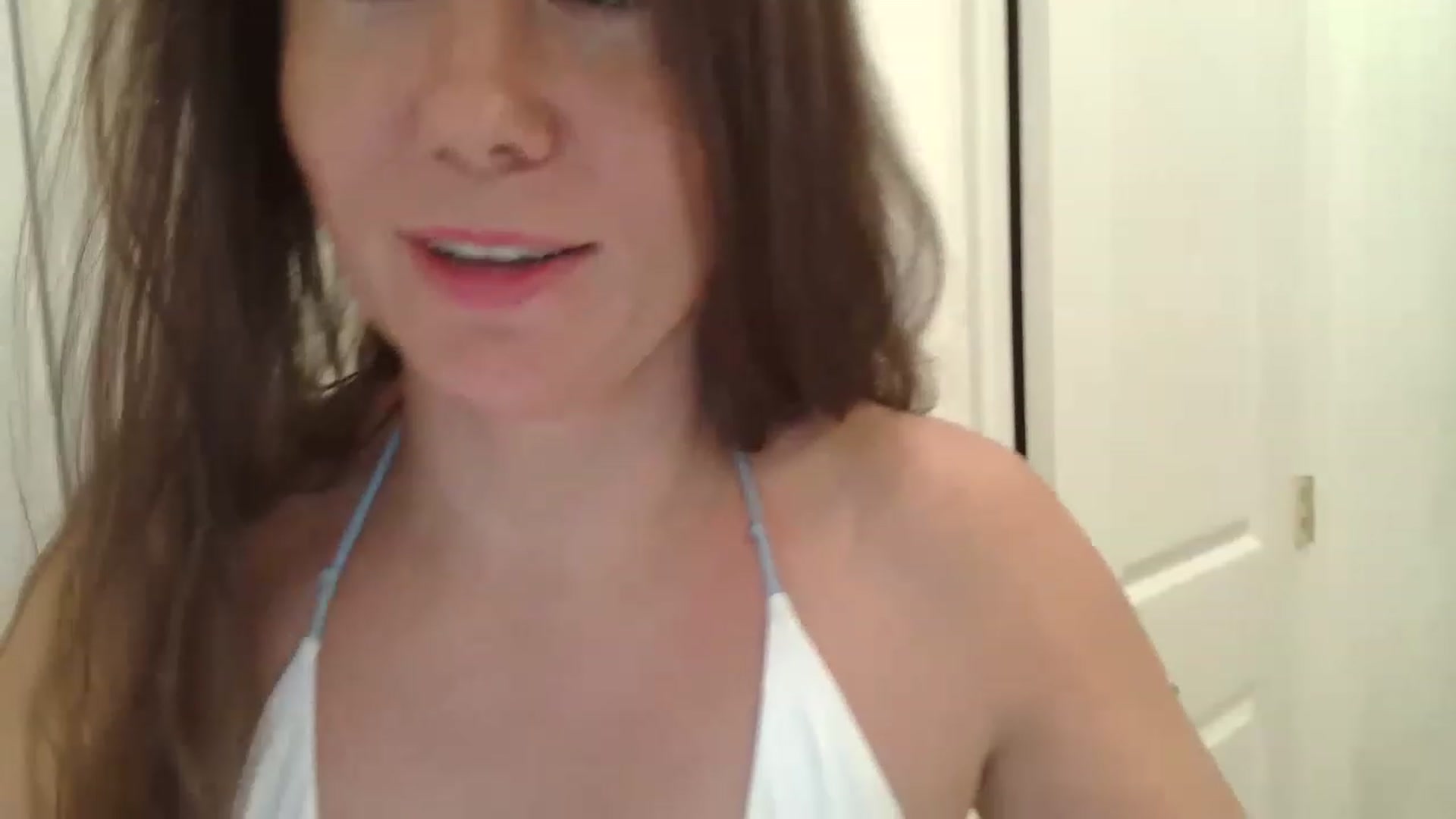 Gallery image thumbnail from Godiva6's myfreecams stream on, 11/22/2022, 24:12 image 18 of 20