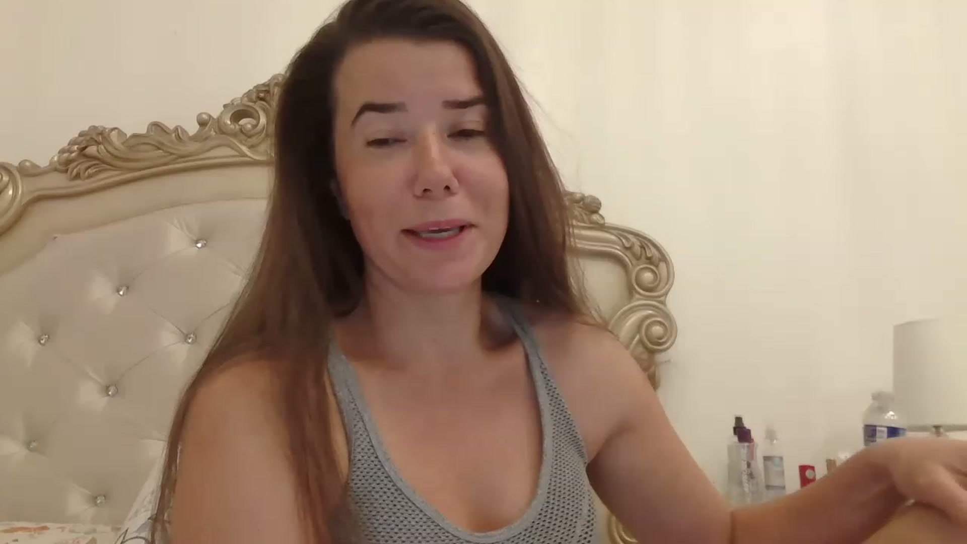 Gallery image thumbnail from Godiva6's myfreecams stream on, 11/23/2022, 24:02 image 17 of 20