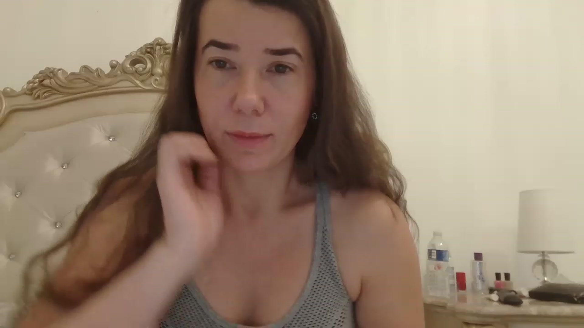Gallery image thumbnail from Godiva6's myfreecams stream on, 12/20/2022, 24:08 image 7 of 20