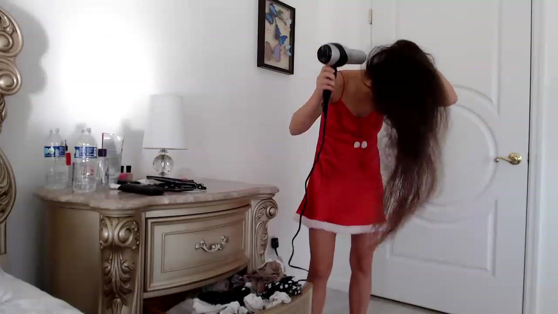 Gallery image thumbnail from Godiva6's myfreecams stream on, 12/25/2022, 15:28 image 9 of 20