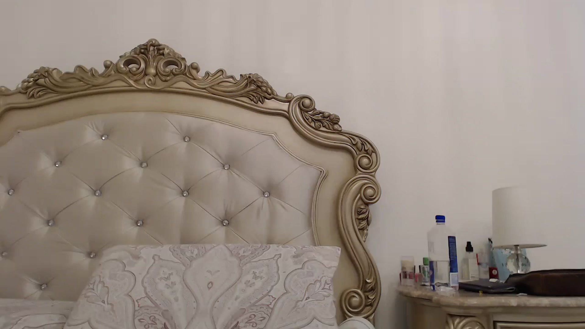 Gallery image thumbnail from Godiva6's myfreecams stream on, 02/08/2024, 24:02 image 16 of 20