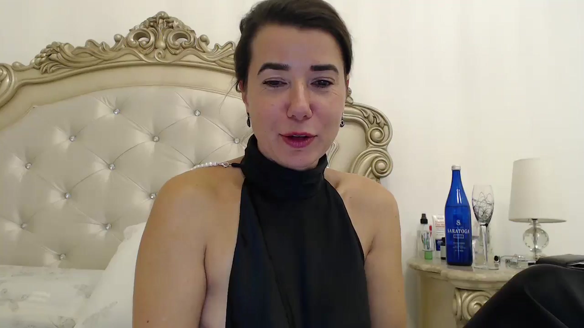 Gallery image thumbnail from Godiva6's myfreecams stream on, 01/01/2025, 24:16 image 8 of 20