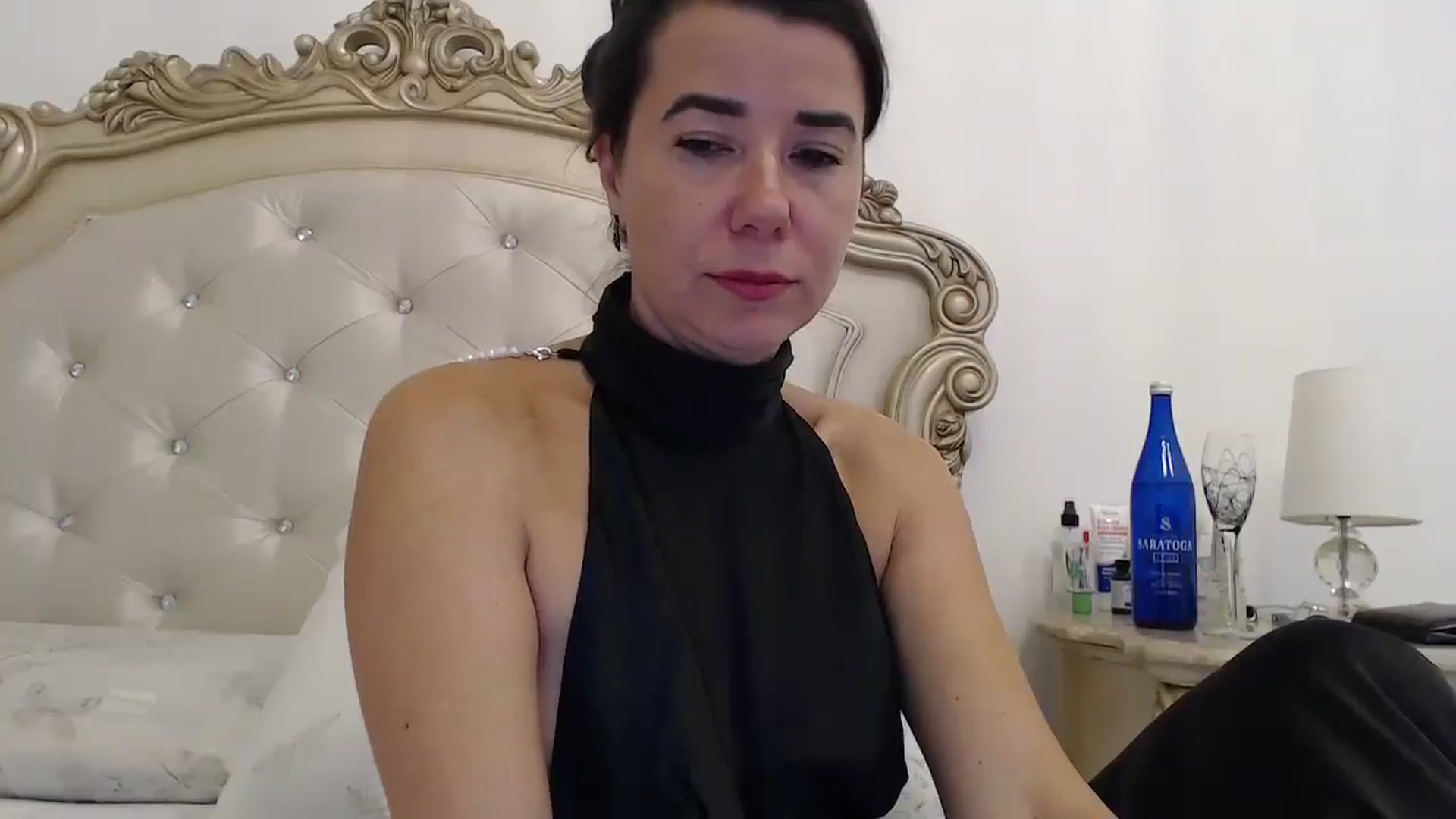 Gallery image thumbnail from Godiva6's myfreecams stream on, 01/01/2025, 24:16 image 7 of 20