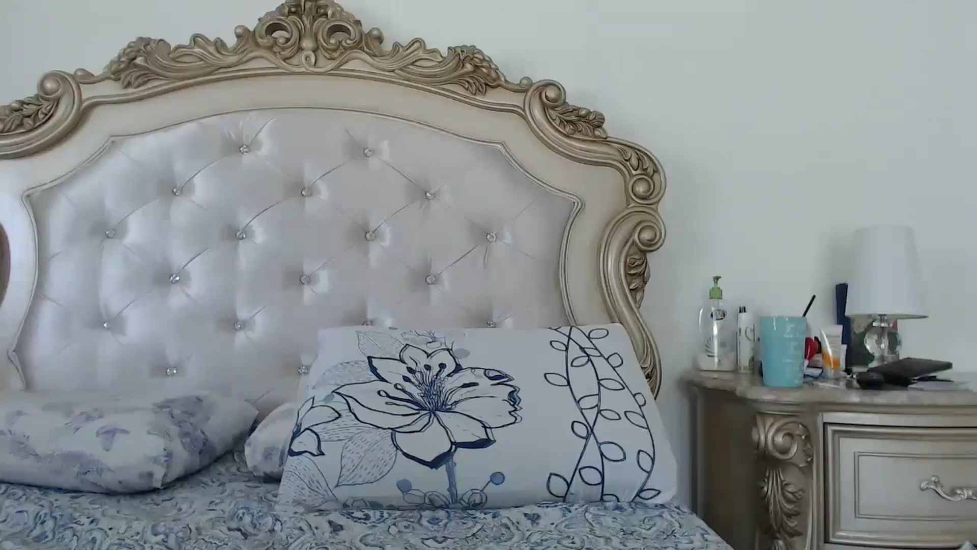 Gallery image thumbnail from Godiva6's myfreecams stream on, 04/17/2025, 16:11 image 5 of 20