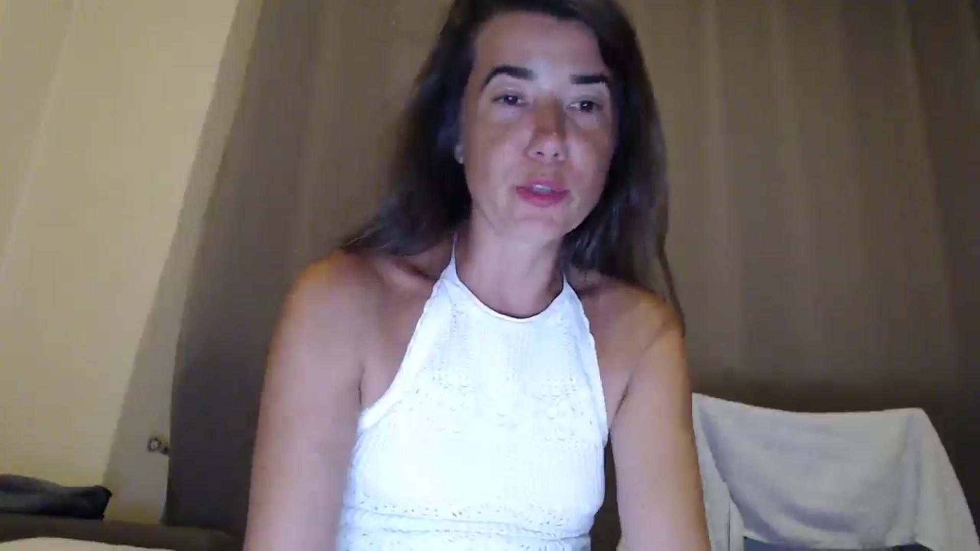 Gallery image thumbnail from Godiva6's myfreecams stream on, 06/16/2025, 20:04 image 18 of 20