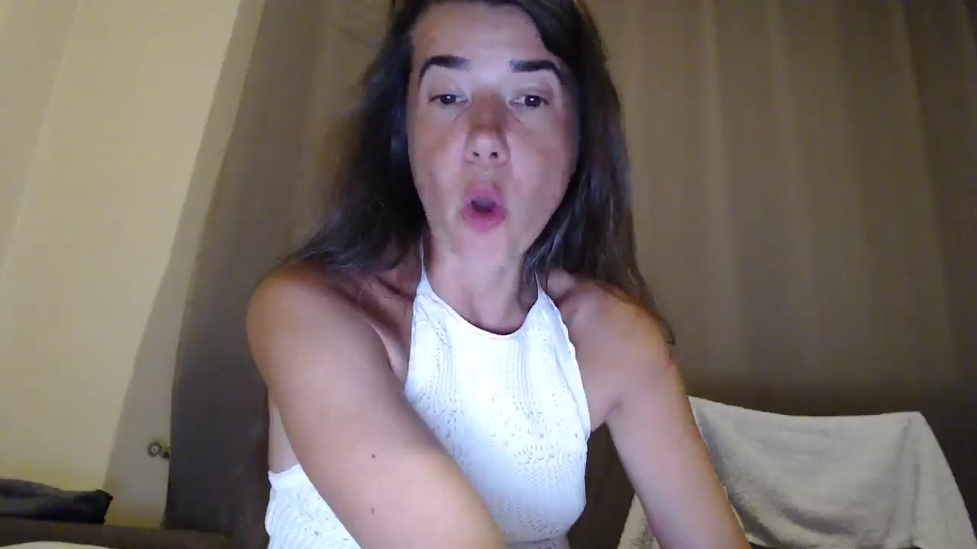 Gallery image thumbnail from Godiva6's myfreecams stream on, 06/16/2025, 20:04 image 20 of 20