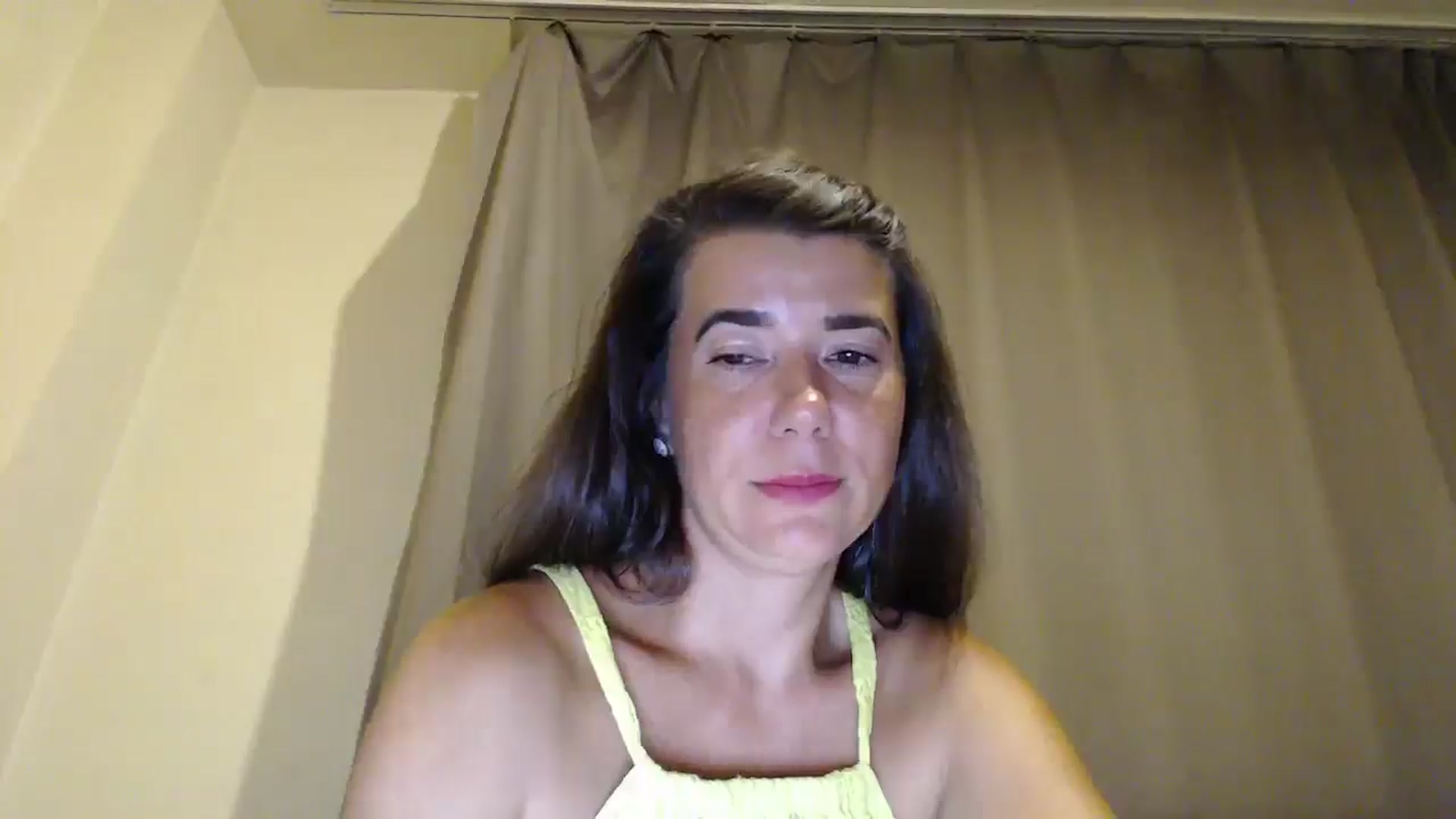 Gallery image thumbnail from Godiva6's myfreecams stream on, 06/22/2025, 20:36 image 5 of 20
