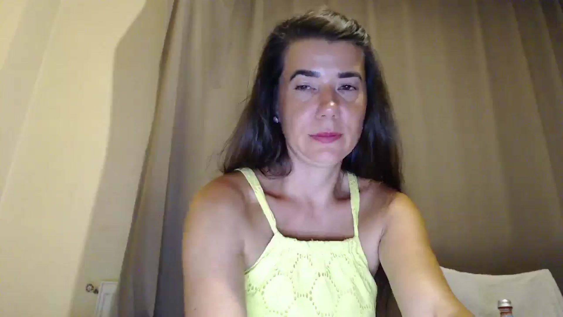 Gallery image thumbnail from Godiva6's myfreecams stream on, 06/22/2025, 20:36 image 7 of 20