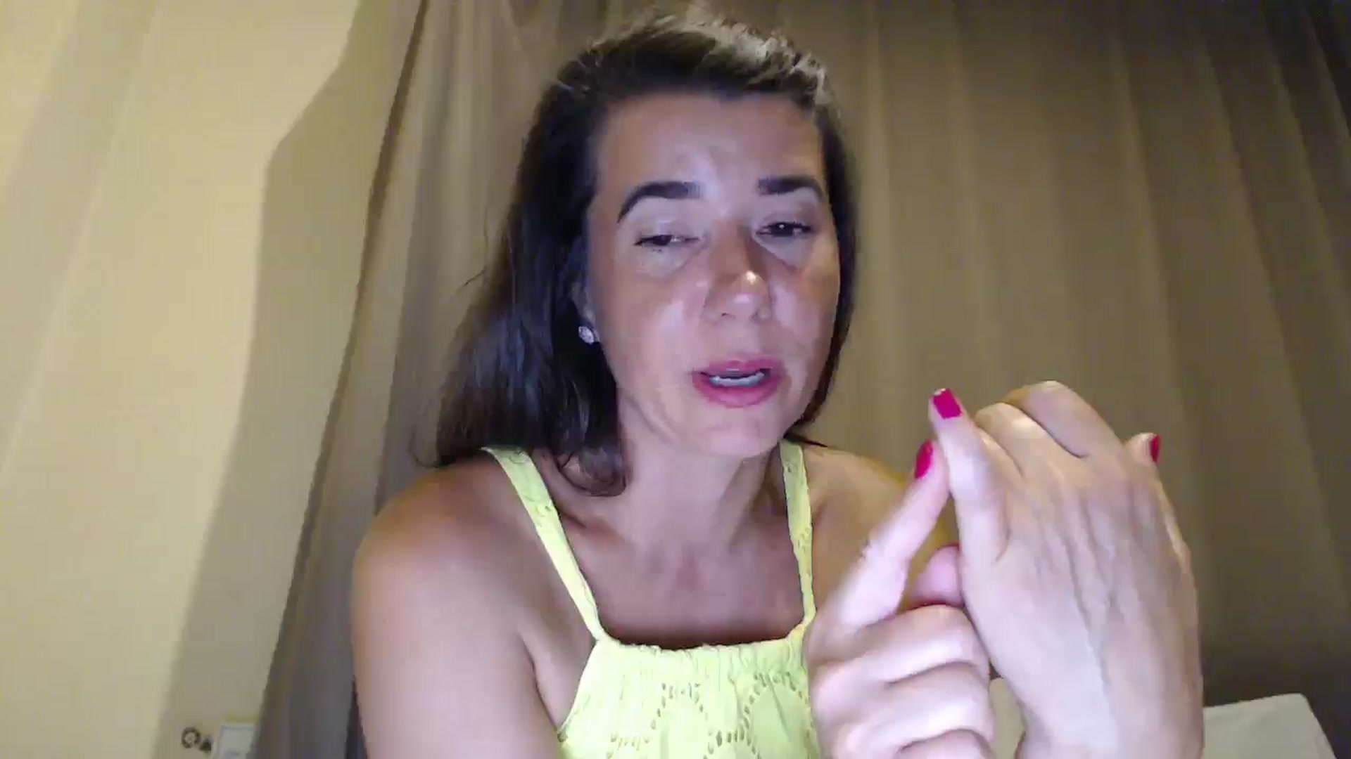Gallery image thumbnail from Godiva6's myfreecams stream on, 06/22/2025, 20:36 image 6 of 20