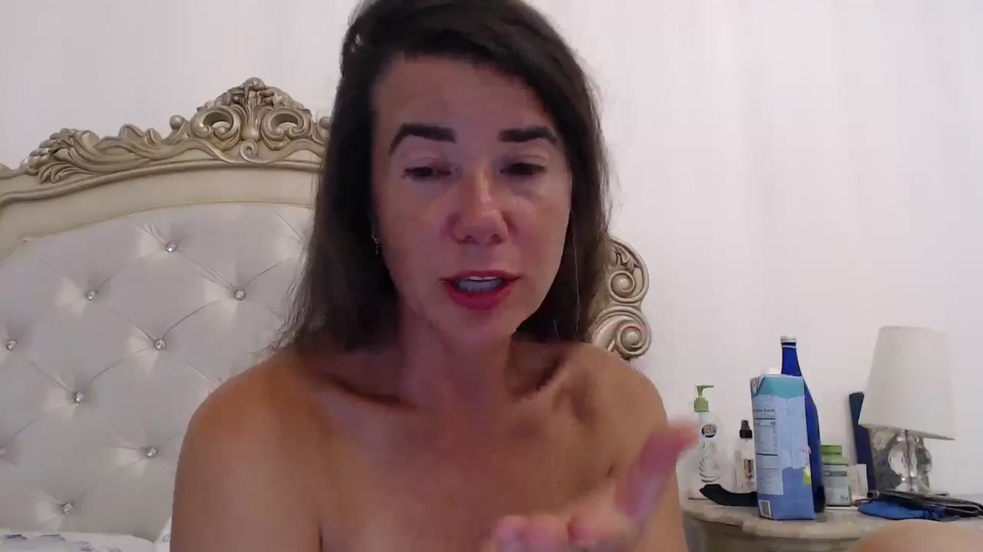 Gallery image thumbnail from Godiva6's myfreecams stream on, 07/01/2025, 23:33 image 17 of 20
