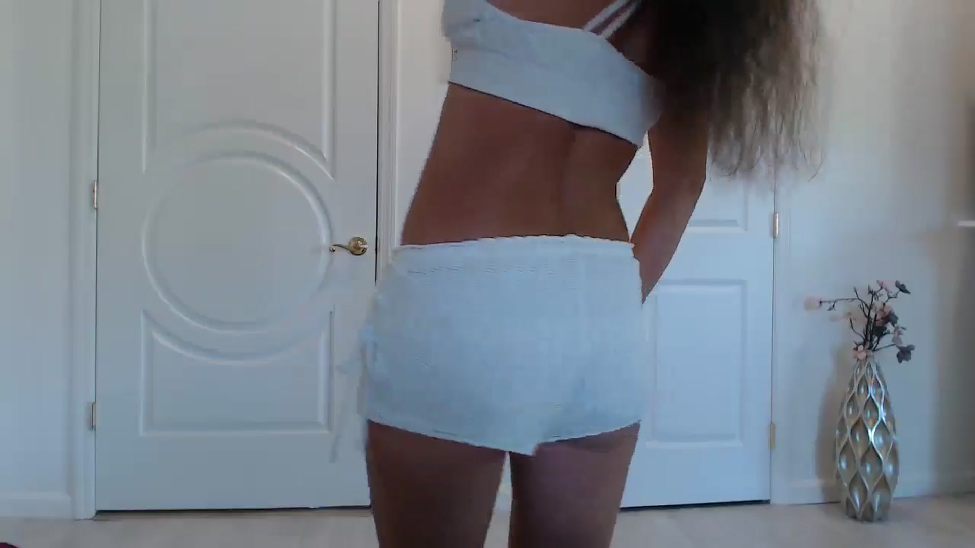 Gallery image thumbnail from Godiva6's myfreecams stream on, 07/14/2025, 23:19 image 2 of 20