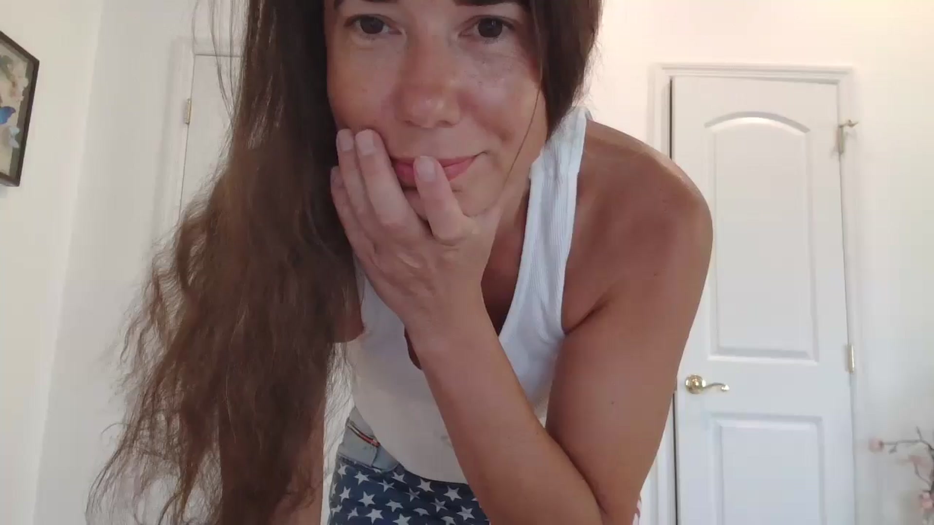Gallery image thumbnail from Godiva6's myfreecams stream on, 08/11/2025, 22:35 image 18 of 20