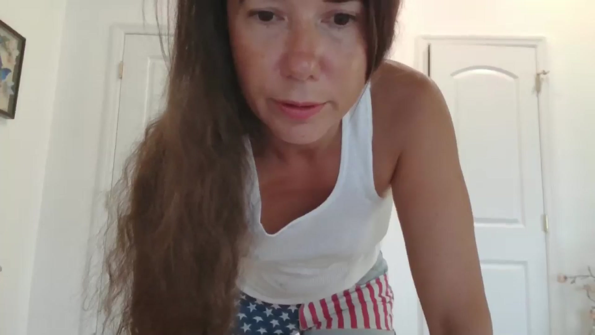 Gallery image thumbnail from Godiva6's myfreecams stream on, 08/11/2025, 22:35 image 19 of 20