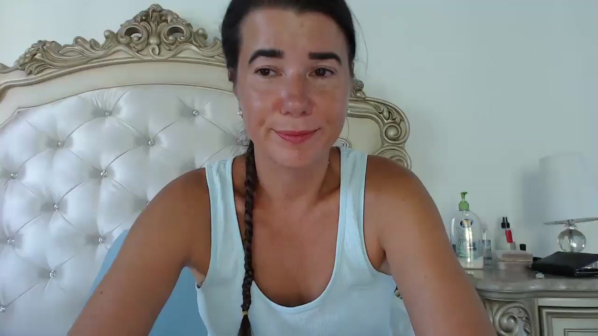 Gallery image thumbnail from Godiva6's myfreecams stream on, 08/14/2025, 22:46 image 1 of 20