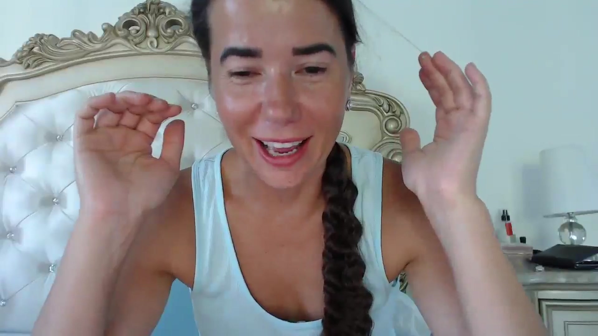 Gallery image thumbnail from Godiva6's myfreecams stream on, 08/14/2025, 22:46 image 6 of 20