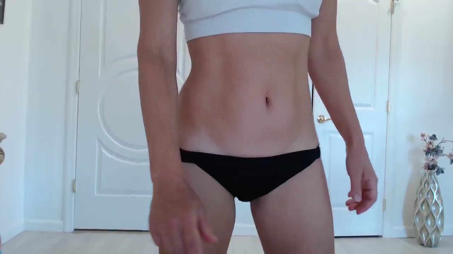 Gallery image thumbnail from Godiva6's myfreecams stream on, 08/26/2025, 23:11 image 16 of 20