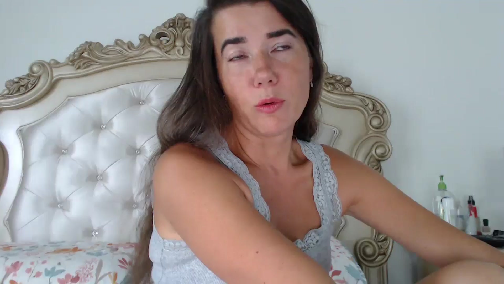 Gallery image thumbnail from Godiva6's myfreecams stream on, 08/28/2025, 22:50 image 6 of 20