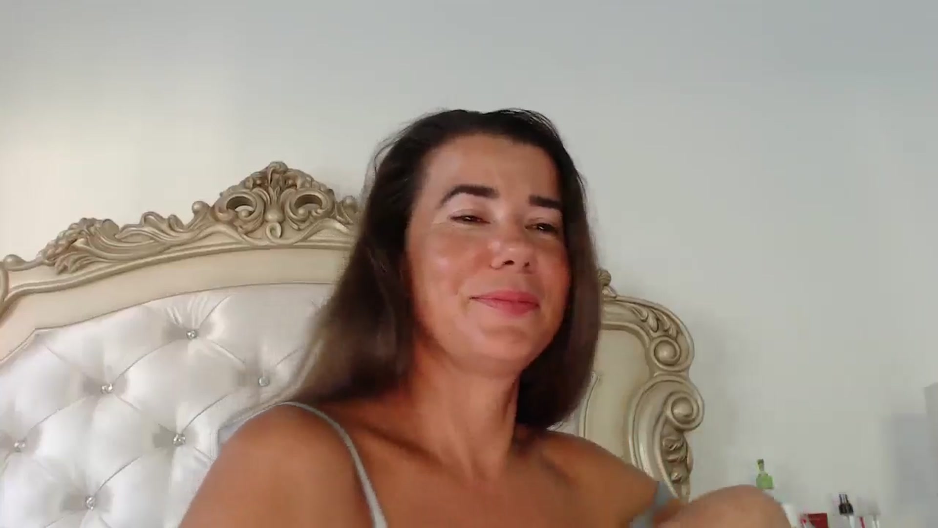 Gallery image thumbnail from Godiva6's myfreecams stream on, 09/10/2025, 23:09 image 3 of 20