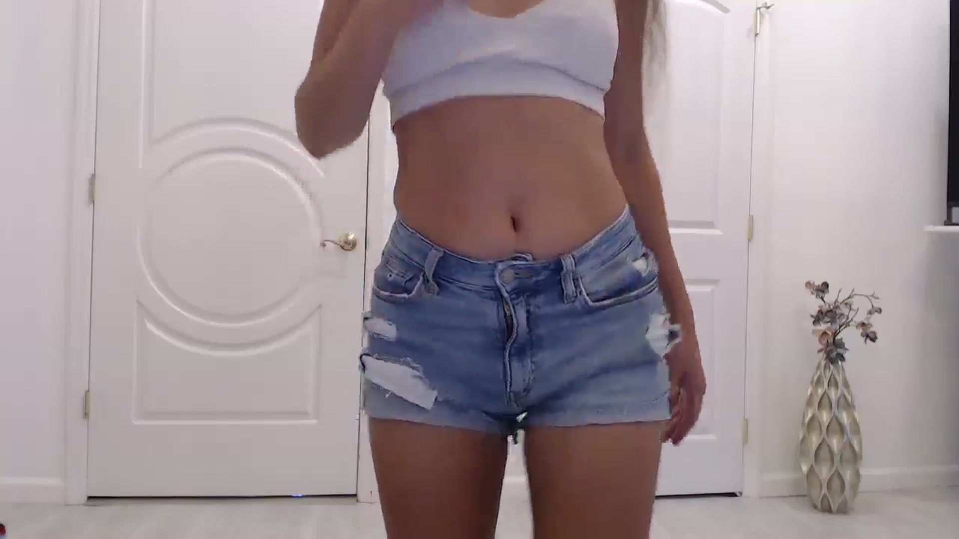 Gallery image thumbnail from Godiva6's myfreecams stream on, 09/30/2025, 23:02 image 3 of 20
