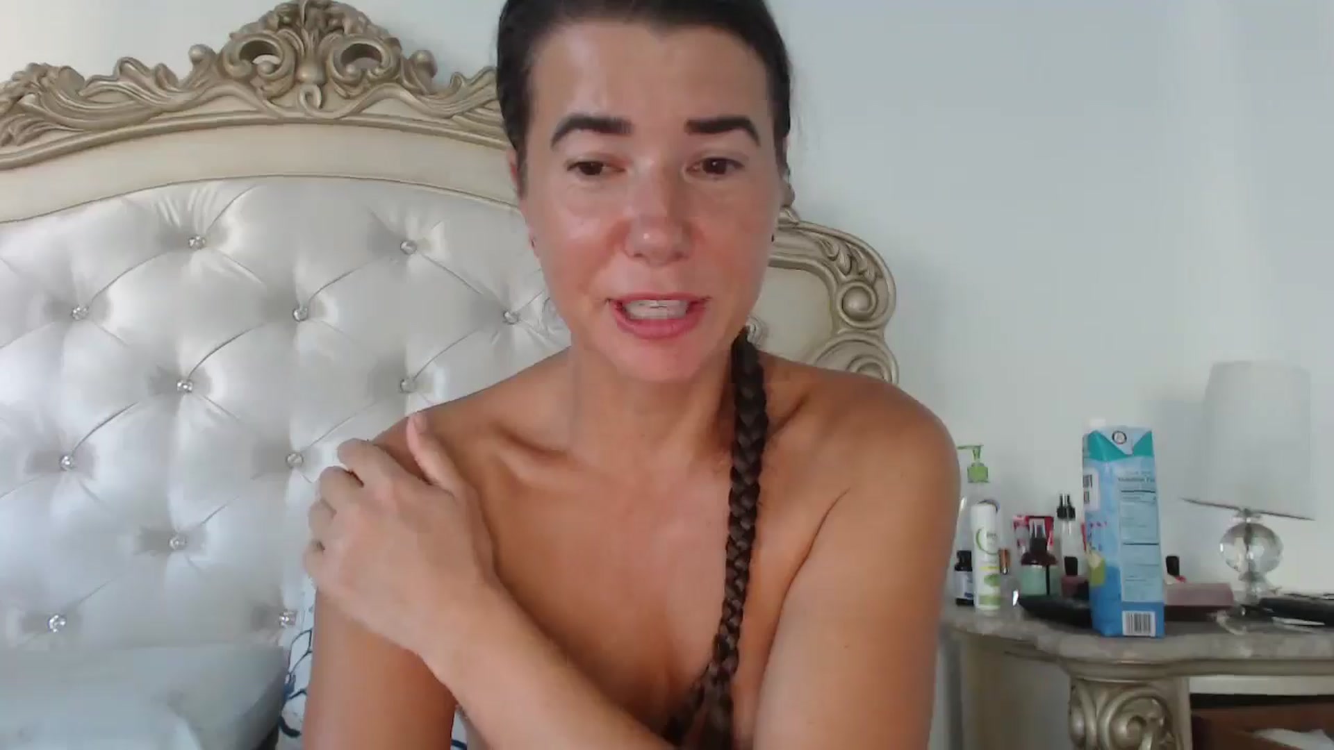 Gallery image thumbnail from Godiva6's myfreecams stream on, 10/02/2025, 23:38 image 3 of 20