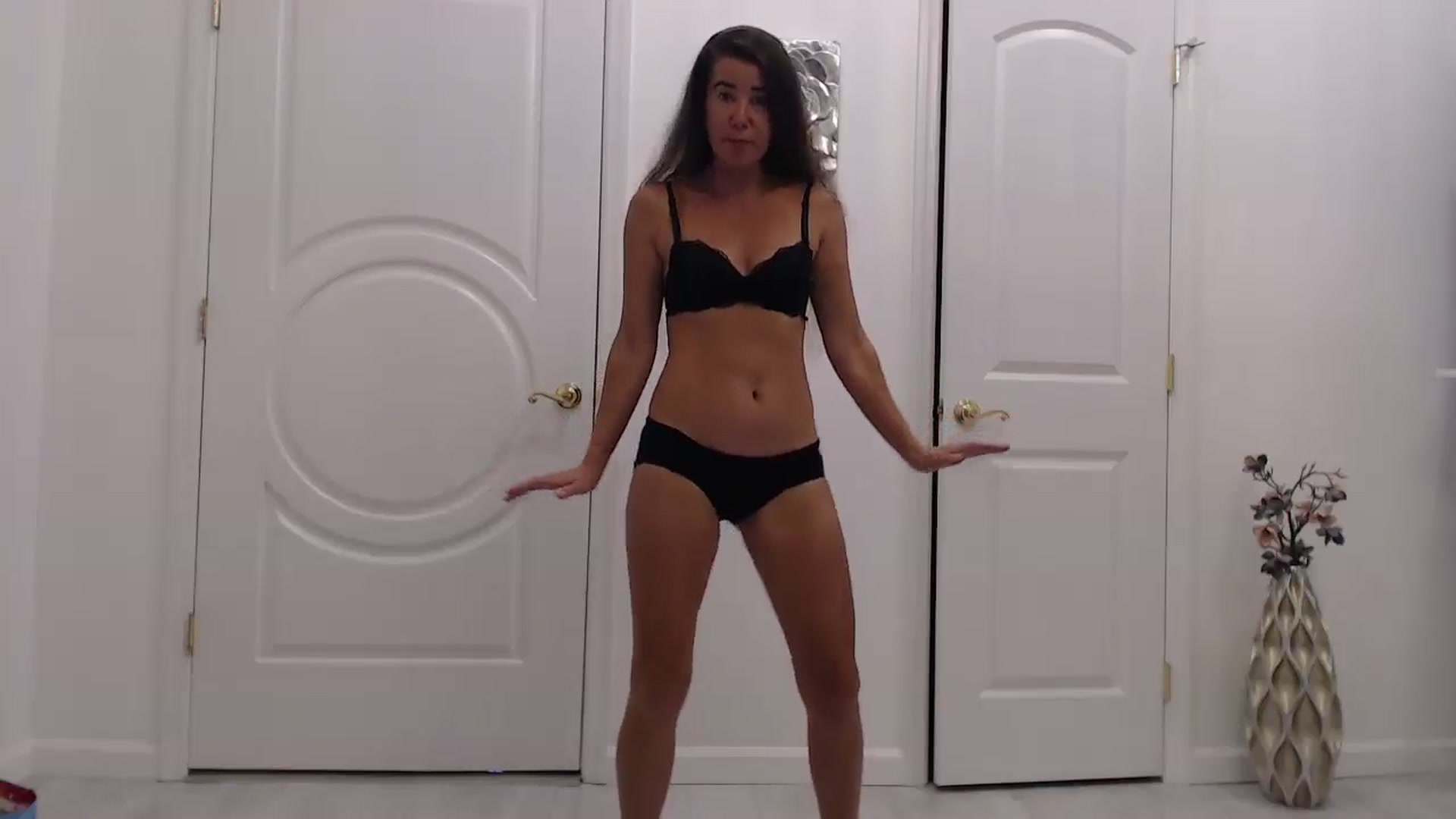 Gallery image thumbnail from Godiva6's myfreecams stream on, 10/16/2025, 23:06 image 9 of 20