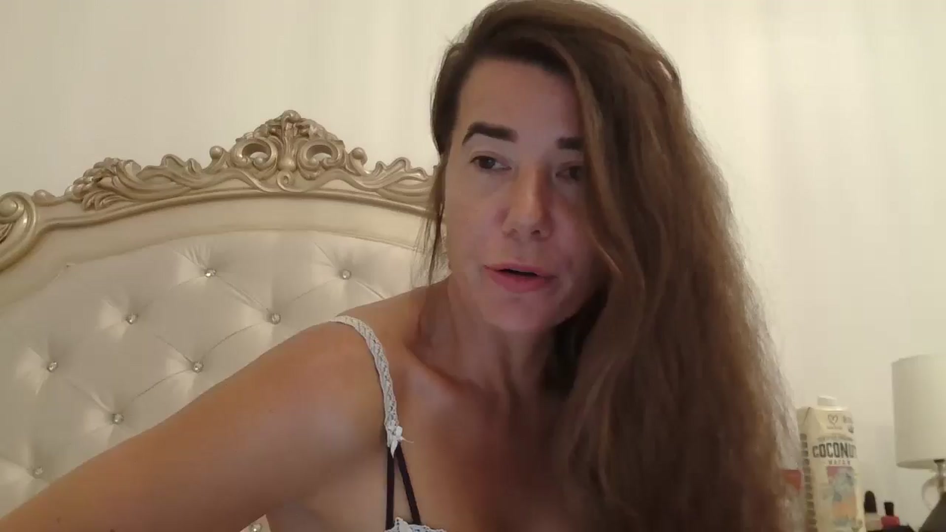 Gallery image thumbnail from Godiva6's myfreecams stream on, 10/21/2025, 23:04 image 11 of 20