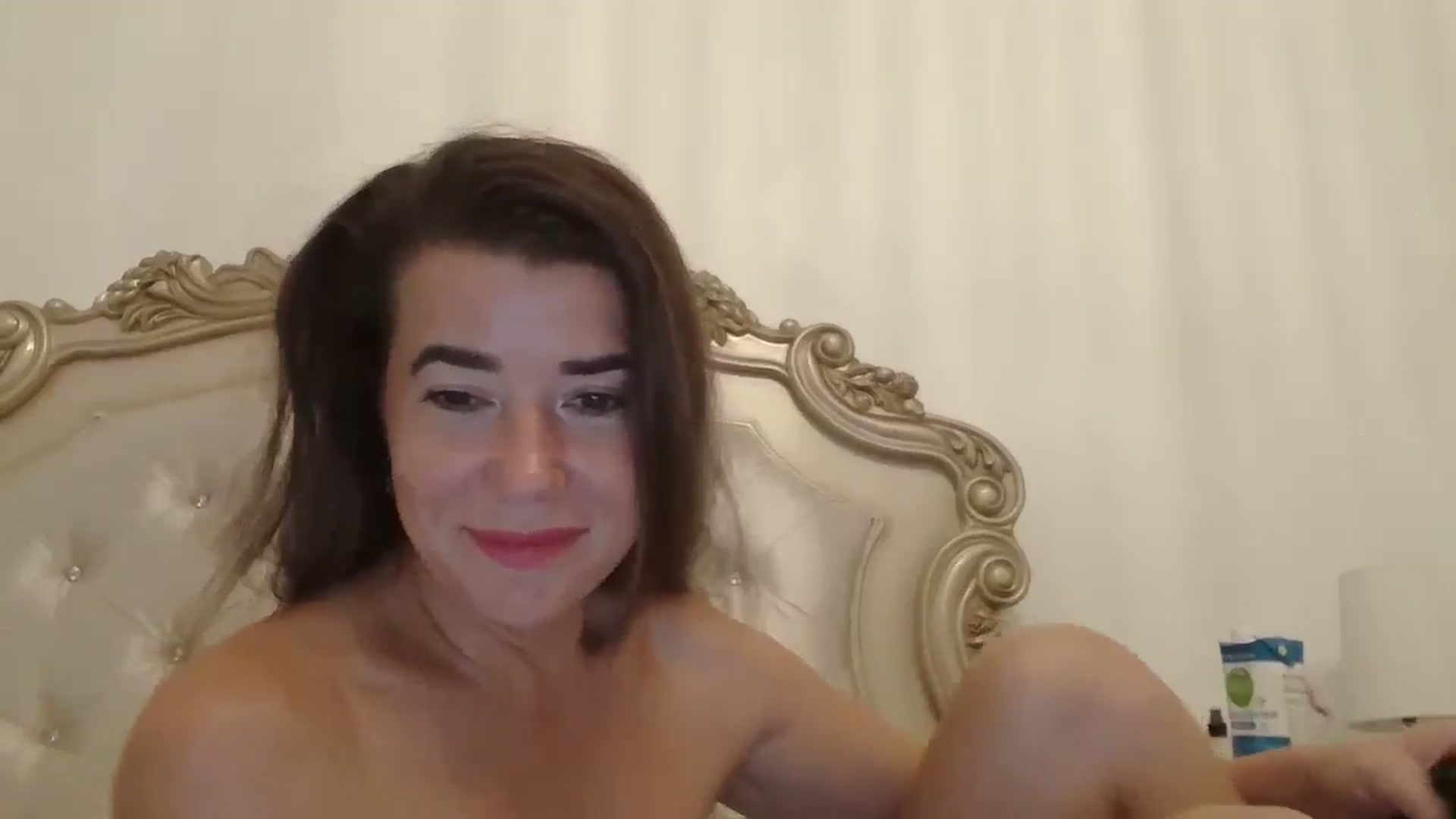 Gallery image thumbnail from Godiva6's myfreecams stream on, 10/29/2025, 23:25 image 6 of 20