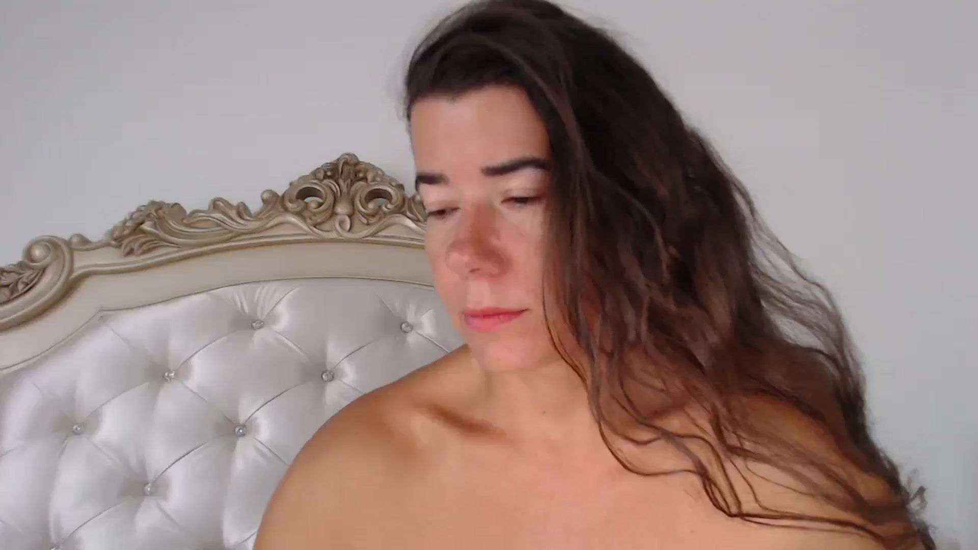 Gallery image thumbnail from Godiva6's myfreecams stream on, 11/19/2025, 15:14 image 5 of 20