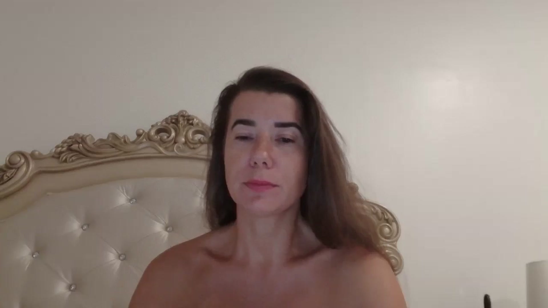 Gallery image thumbnail from Godiva6's myfreecams stream on, 12/05/2025, 24:01 image 8 of 20