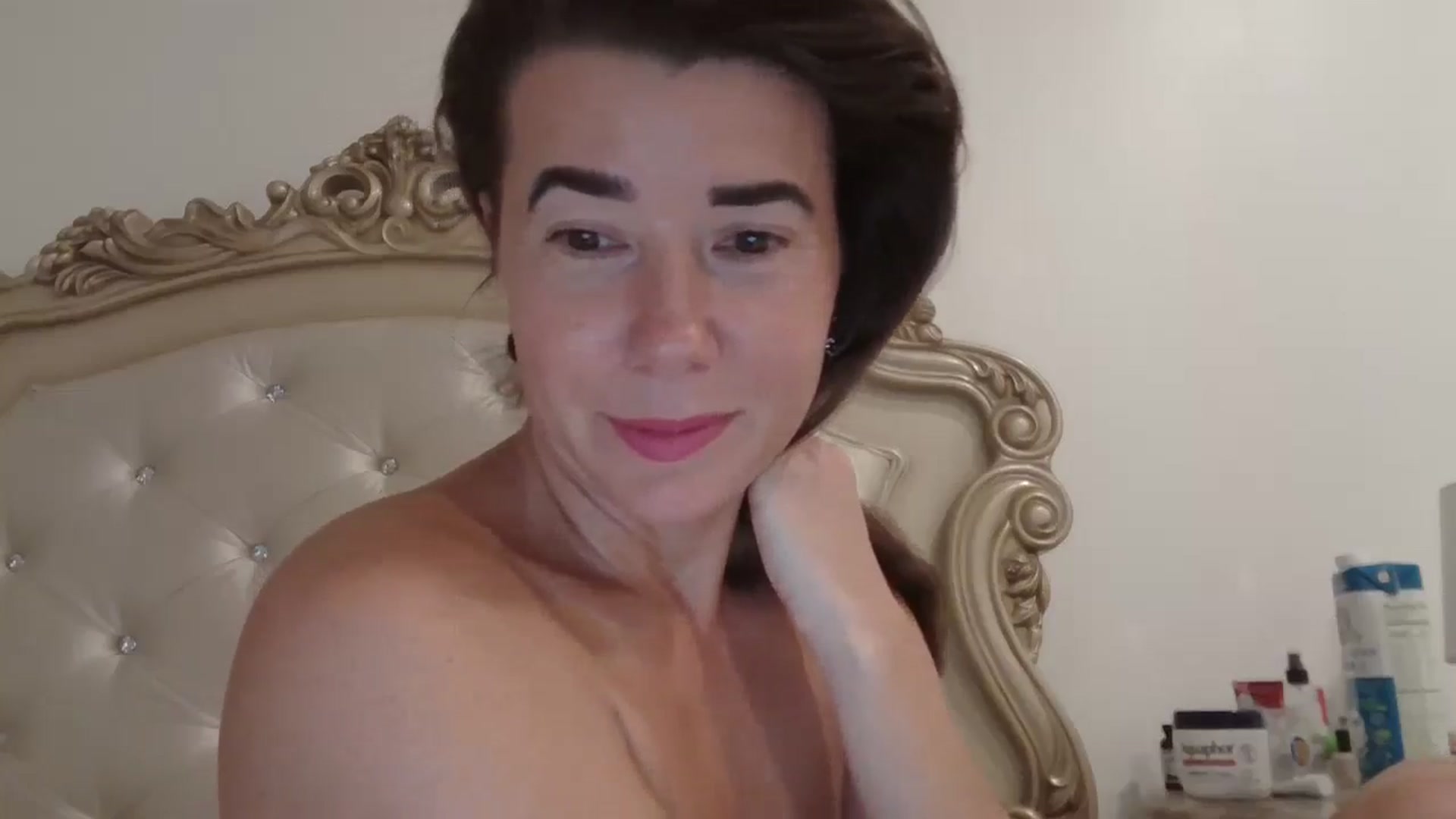 Gallery image thumbnail from Godiva6's myfreecams stream on, 12/19/2025, 24:04 image 2 of 20