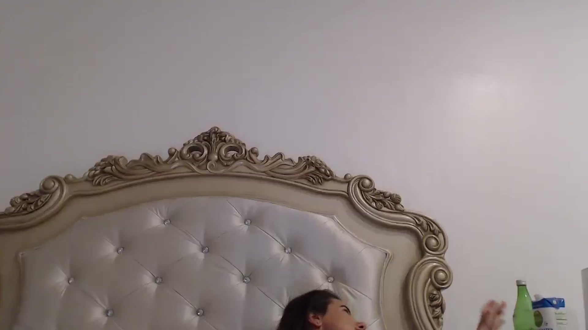 Gallery image thumbnail from Godiva6's myfreecams stream on, 12/24/2025, 24:01 image 3 of 20