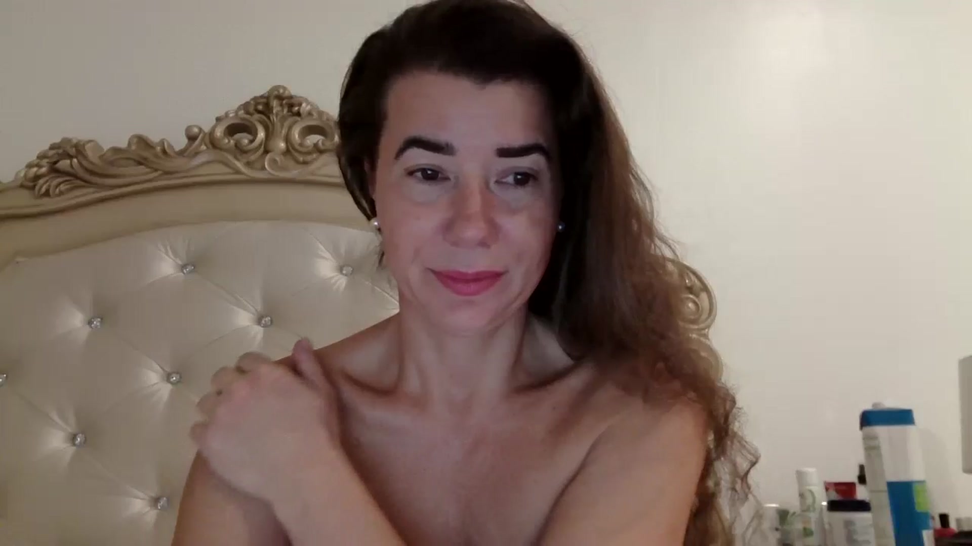 Gallery image thumbnail from Godiva6's myfreecams stream on, 12/29/2025, 23:36 image 2 of 20