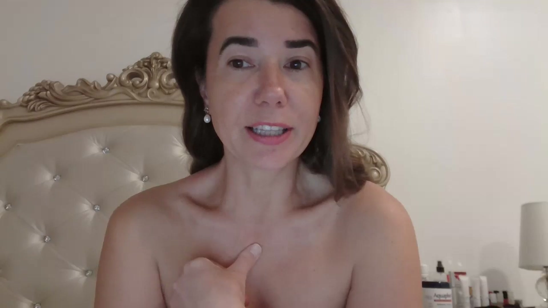 Gallery image thumbnail from Godiva6's myfreecams stream on, 01/16/2026, 24:00 image 2 of 20