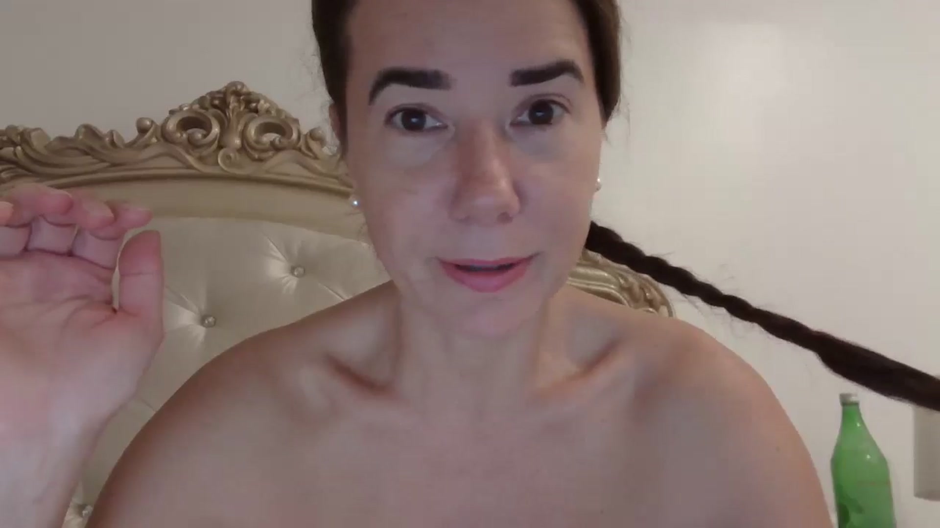 Gallery image thumbnail from Godiva6's myfreecams stream on, 01/21/2026, 24:07 image 5 of 20