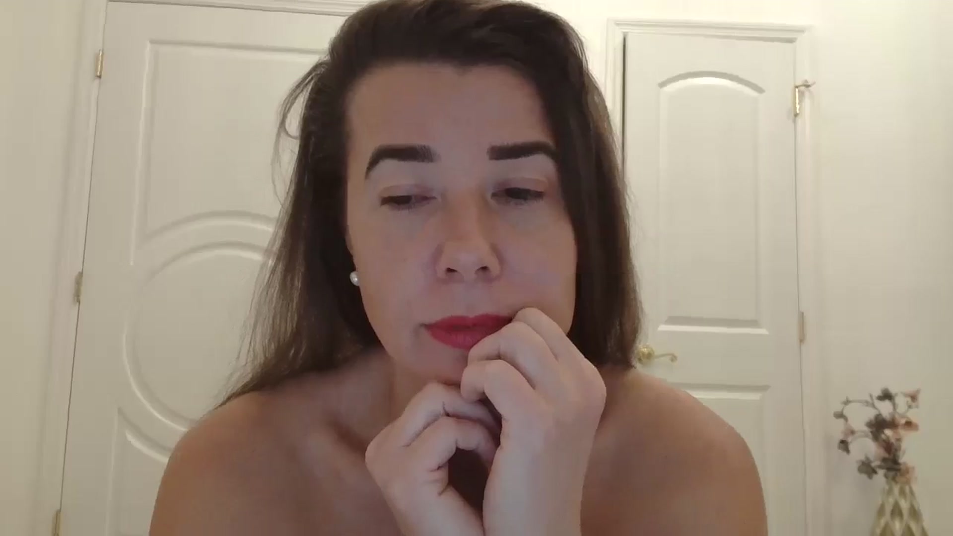Gallery image thumbnail from Godiva6's myfreecams stream on, 02/14/2026, 24:00 image 9 of 20