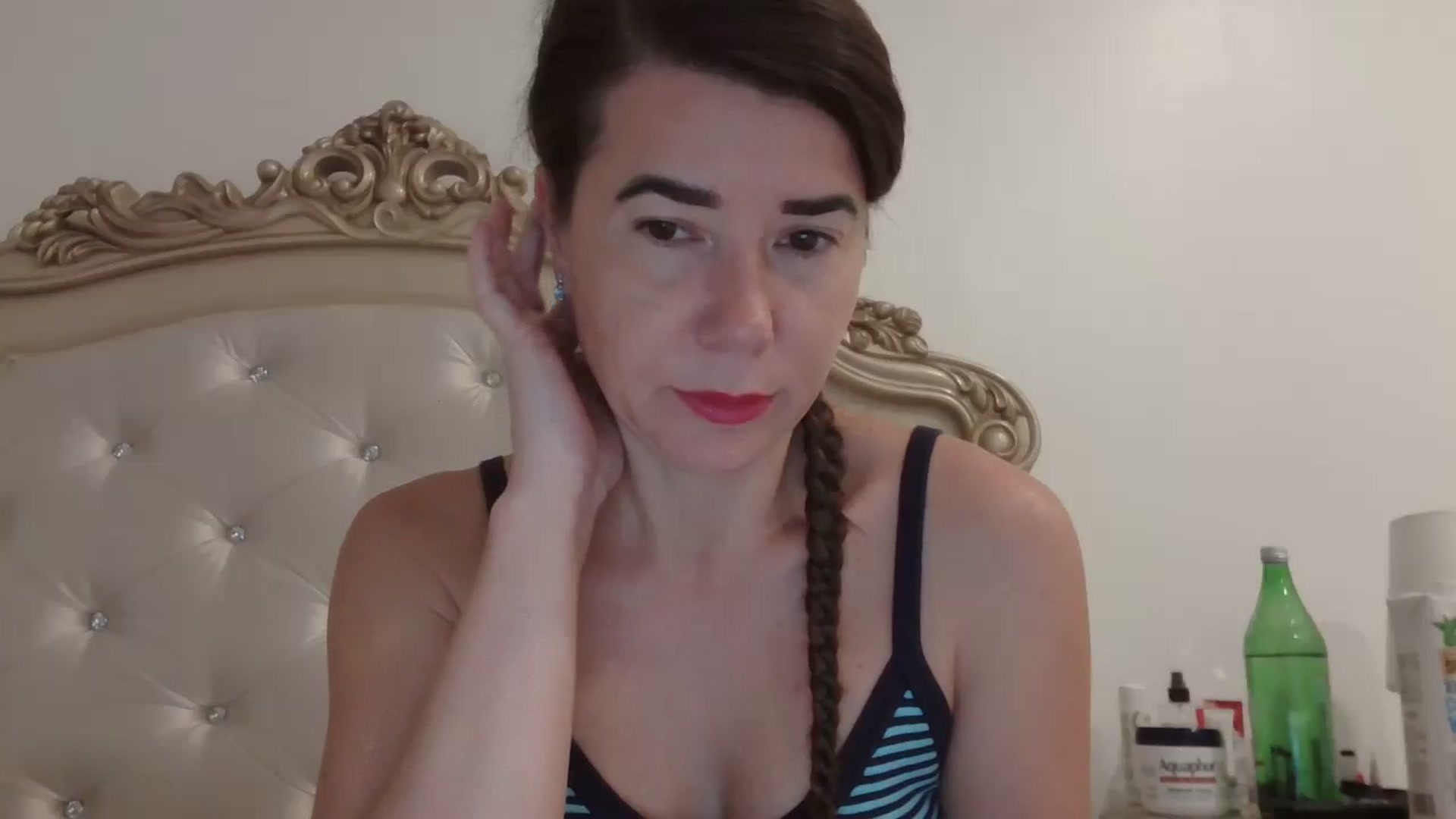 Gallery image thumbnail from Godiva6's myfreecams stream on, 02/17/2026, 24:06 image 5 of 20