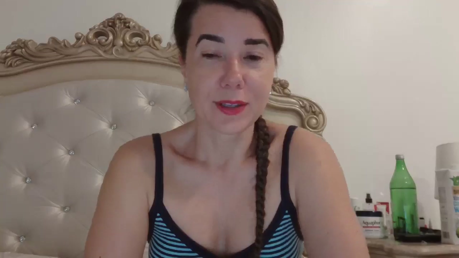 Gallery image thumbnail from Godiva6's myfreecams stream on, 02/17/2026, 24:06 image 3 of 20